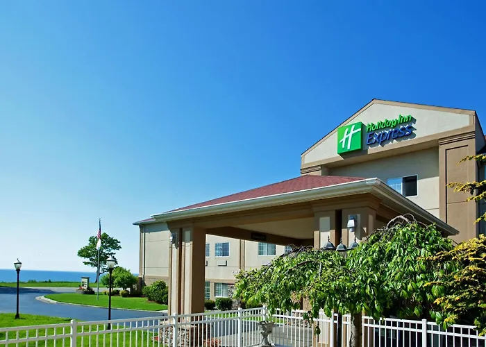 Holiday Inn Express Hotel & Suites-Saint Joseph By Ihg