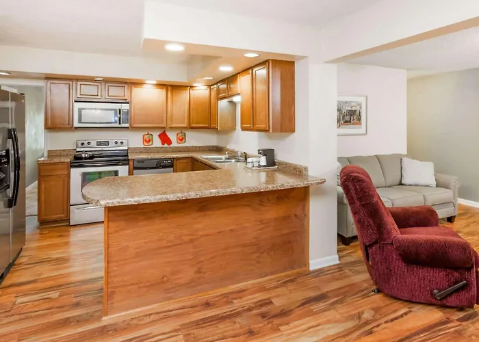 Baymont By Wyndham Peoria