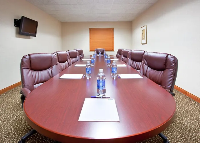 Holiday Inn Express Hotel & Suites Bay City By Ihg