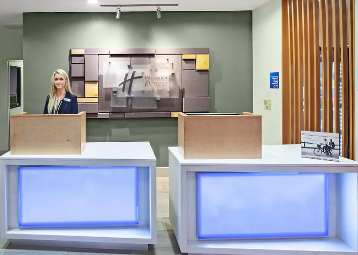 Holiday Inn Express Hotel And Suites Orange, An Ihg Hotel