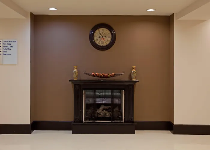 Holiday Inn Express & Suites Hope Mills-Fayetteville Airport By Ihg