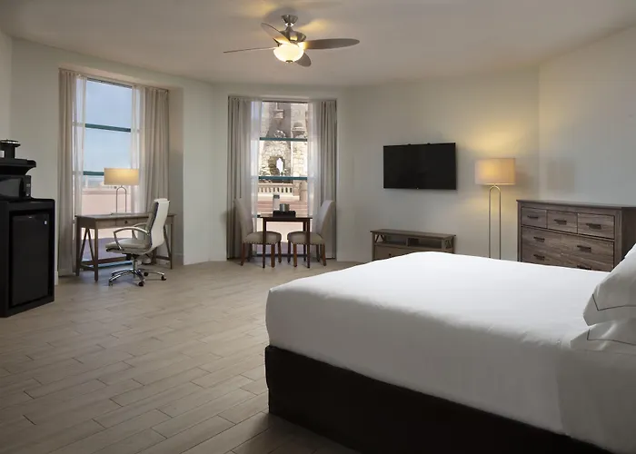 Hilton Daytona Beach Resort (Adults Only)