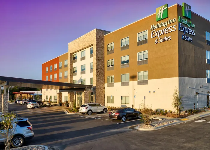 Holiday Inn Express & Suites Claremore By Ihg
