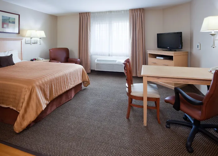 Candlewood Suites Milwaukee Brown Deer, An Ihg Hotel