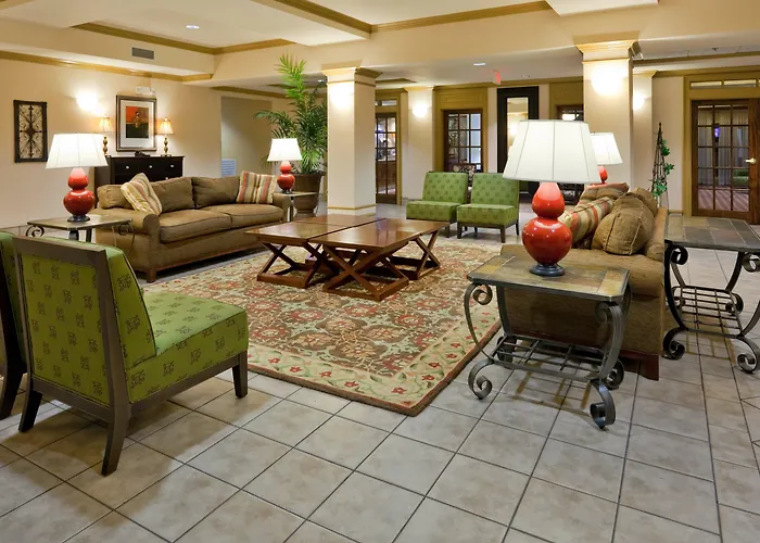 Holiday Inn Express Hotel & Suites Pell City