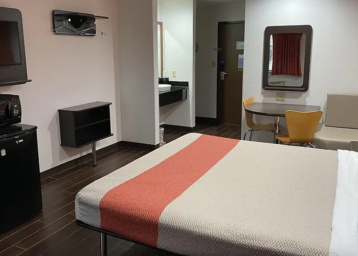 Relax Inn