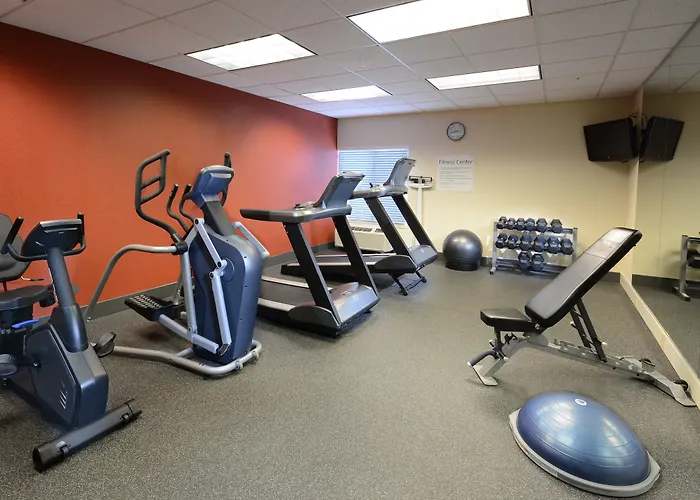 Holiday Inn Express Richmond I-64 Short Pump Area By Ihg