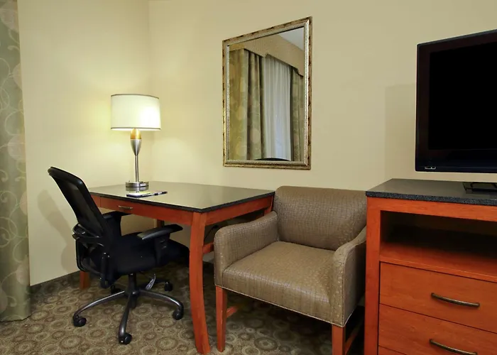 Hampton Inn & Suites Buffalo