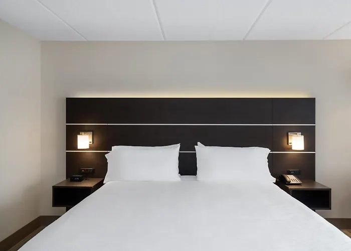 Holiday Inn Express Hotel & Suites Bluffton At Hilton Head Area By Ihg
