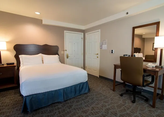 Himark Hotel