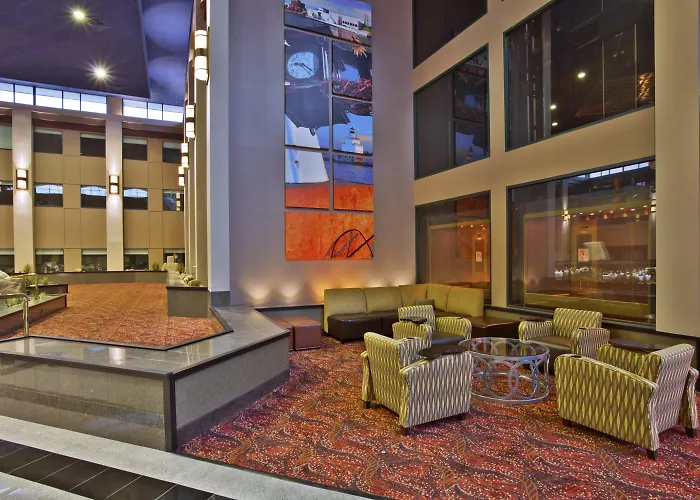 Holiday Inn - Manitowoc