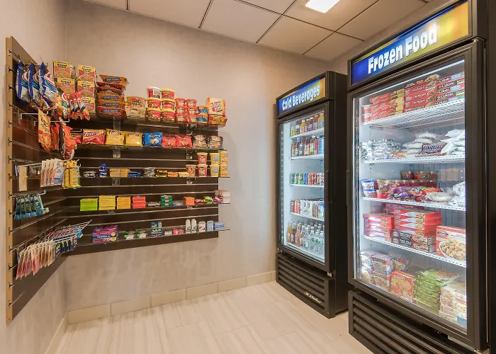 Holiday Inn Express & Suites Norwood By Ihg