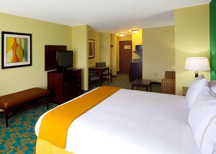 Holiday Inn Express Hotel & Suites Thornburg-S. Fredericksburg By Ihg