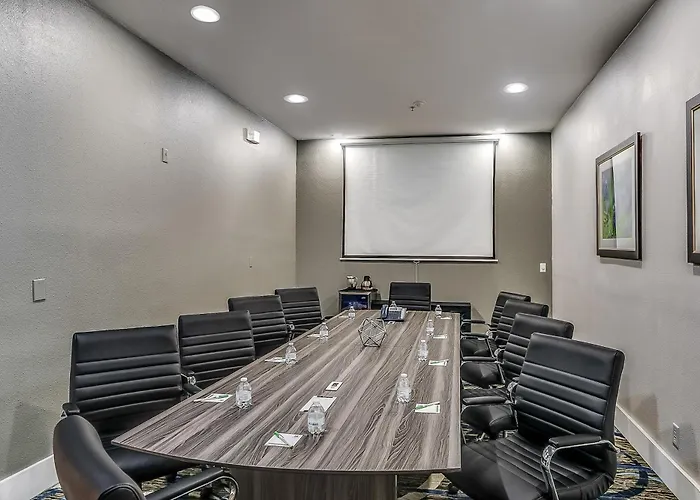 Holiday Inn Longview - North By Ihg