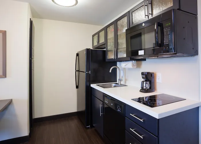 Candlewood Suites Dickinson By Ihg