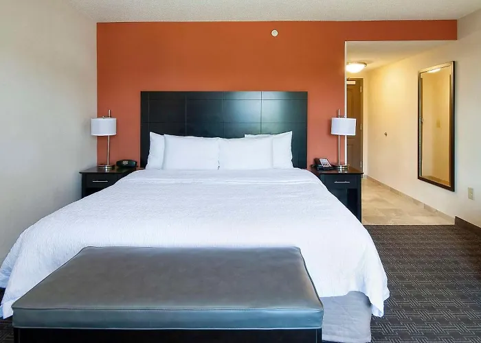 Hampton Inn & Suites Seneca-Clemson Area