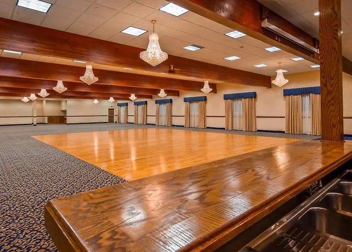 Best Western Plus Flathead Lake Inn And Suites