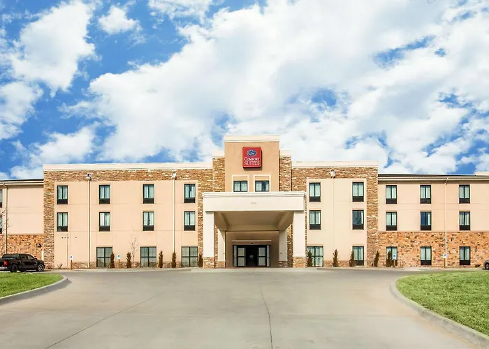 Comfort Suites Dodge City