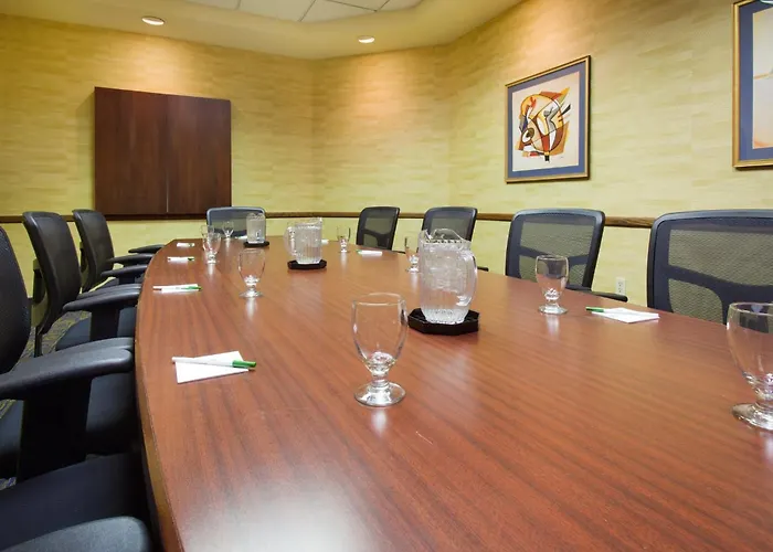 Doubletree By Hilton Austin, Mn