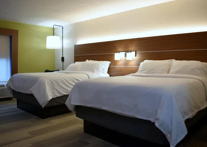 Holiday Inn Express & Suites Batesville By Ihg