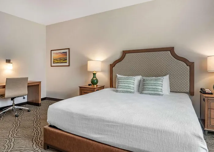 Best Western Premier Pasco Inn And Suites