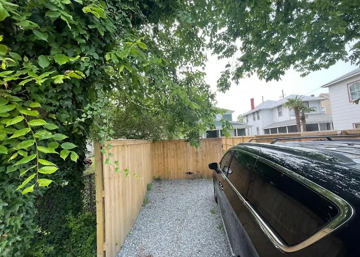 Cozy Portsmouth Retreat 2Br 1Ba