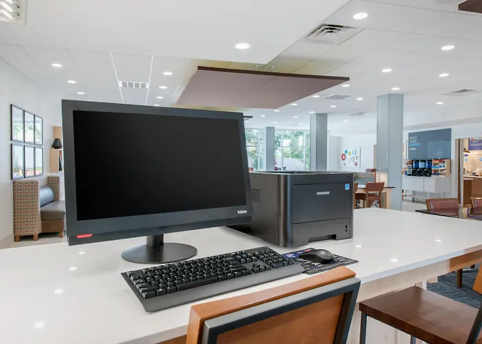 Holiday Inn Express & Suites - Ruskin By Ihg