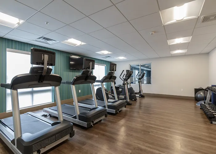 Holiday Inn Express & Suites- South Bend Casino By Ihg