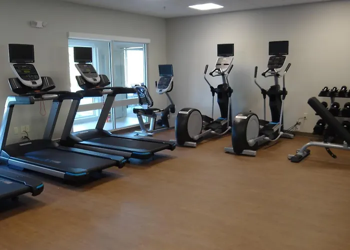 Holiday Inn Express & Suites - Auburn Downtown By Ihg