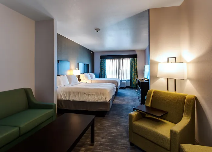 Holiday Inn Express & Suites Gatesville - N. Ft Hood By Ihg