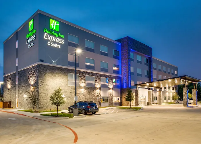 Holiday Inn Express & Suites - Denton South By Ihg
