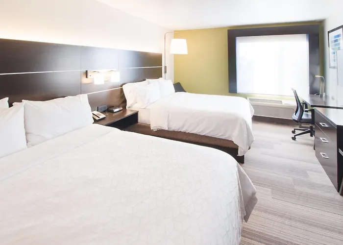 Holiday Inn Express & Suites - Worthington By Ihg