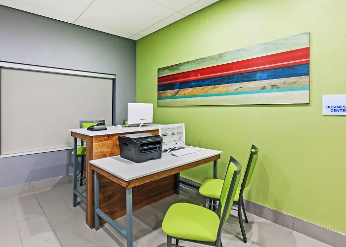 Holiday Inn Express & Suites Perryton By Ihg