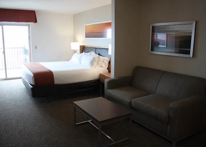 Holiday Inn Express Munising-Lakeview, An Ihg Hotel