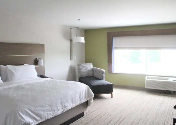 Holiday Inn Express & Suites - Kokomo South By Ihg