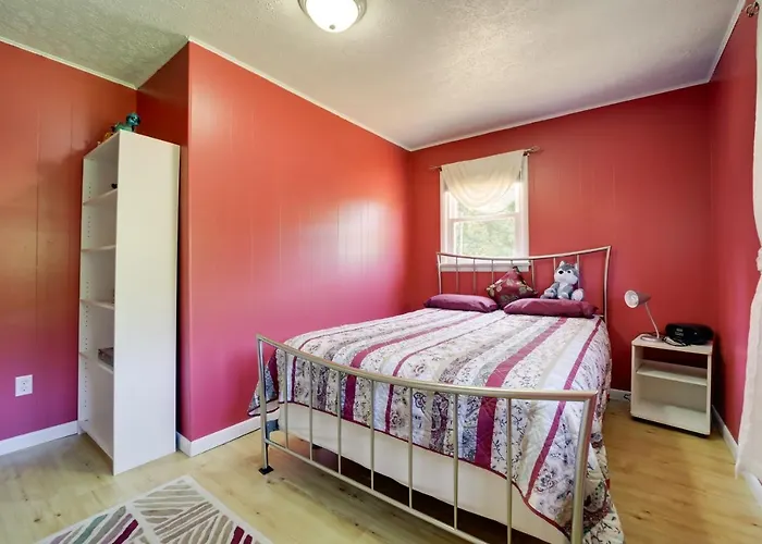 Secluded Canton Vacation Rental 22 Mi To Asheville