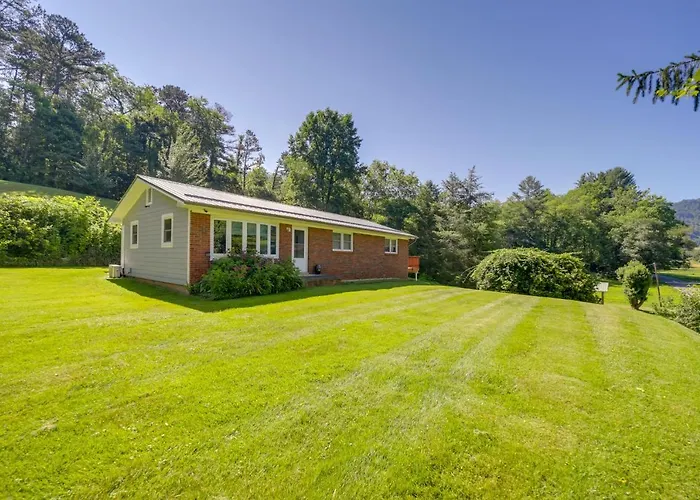 Secluded Canton Vacation Rental 22 Mi To Asheville