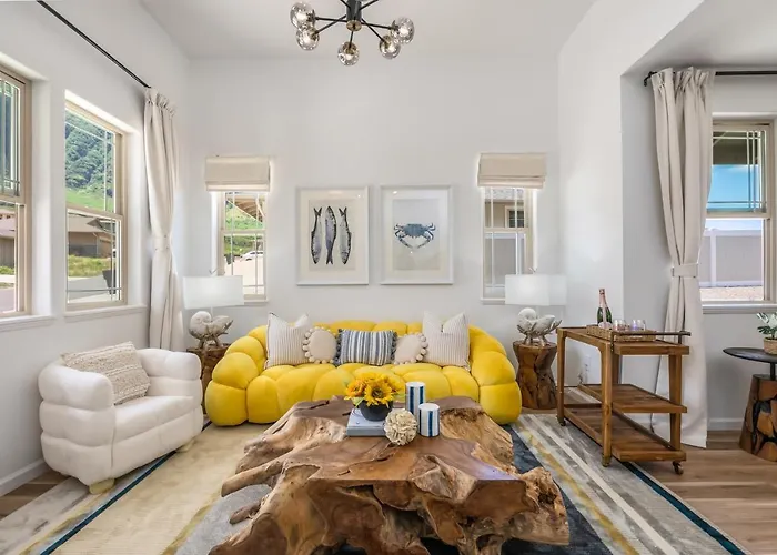 @ Marbella Lane - Stylish House + Impressive Views