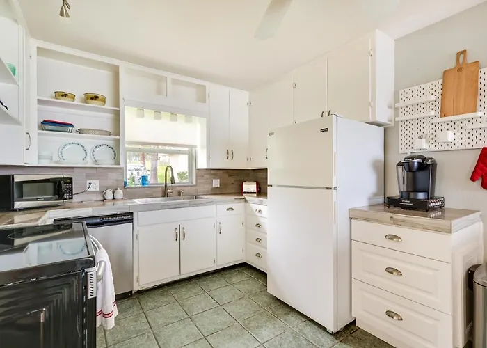 Sunny Lake Wales Getaway - 1 Mi To Downtown
