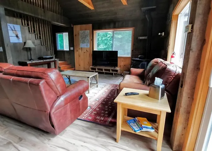 157Sl Peaceful Forest Retreat