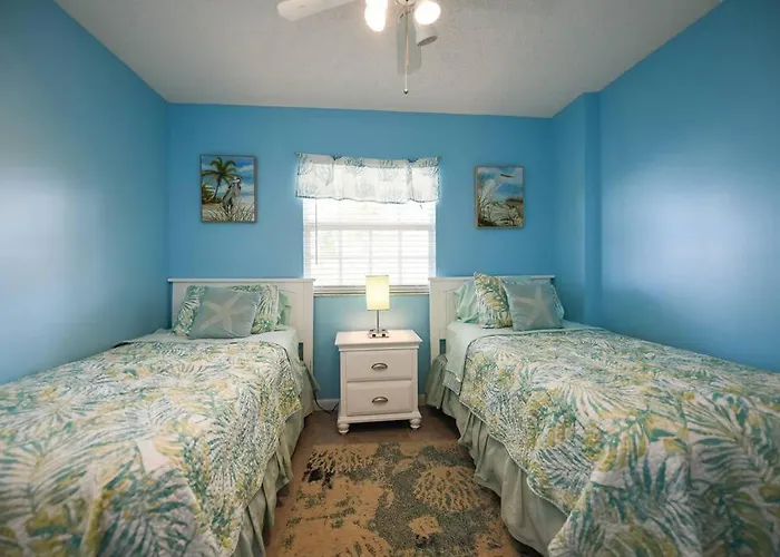 Welcome To The Pelican Lodge !