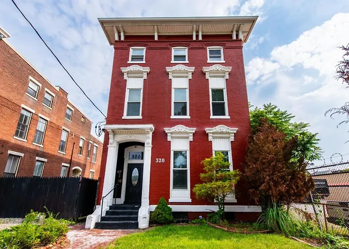 Suite Near Downtown Louisville, Ky - Suite X
