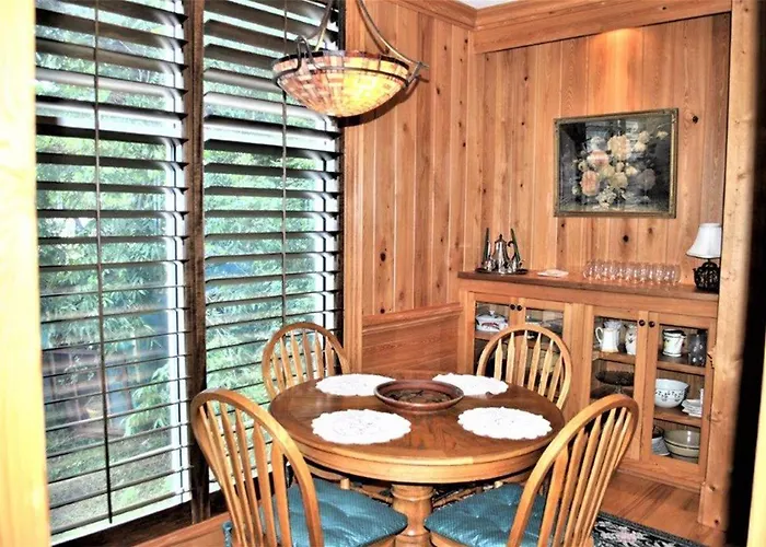 3 Bdrm In Georgetown'S Historic District