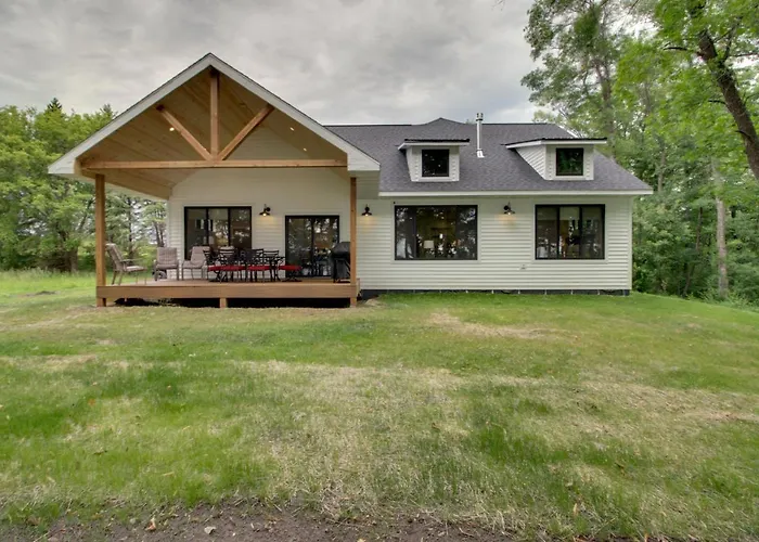 Lake Ida Home: Fireplace & Cross-Country Skis