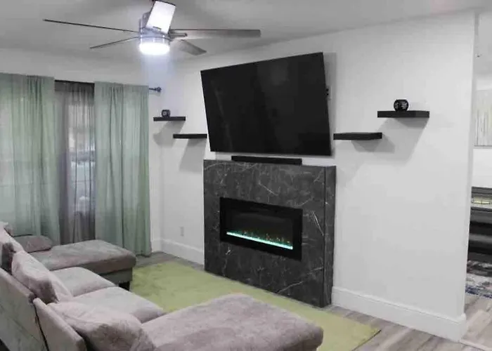 Cozy House Downtown Houston!