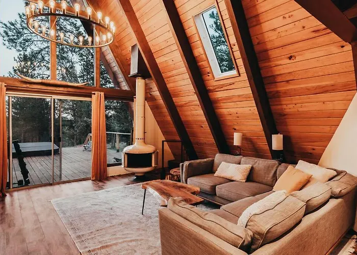 Majestic A-Frame On 5 Acres!