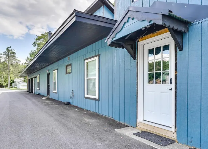 Conveniently Located Old Forge Condo Near Downtown