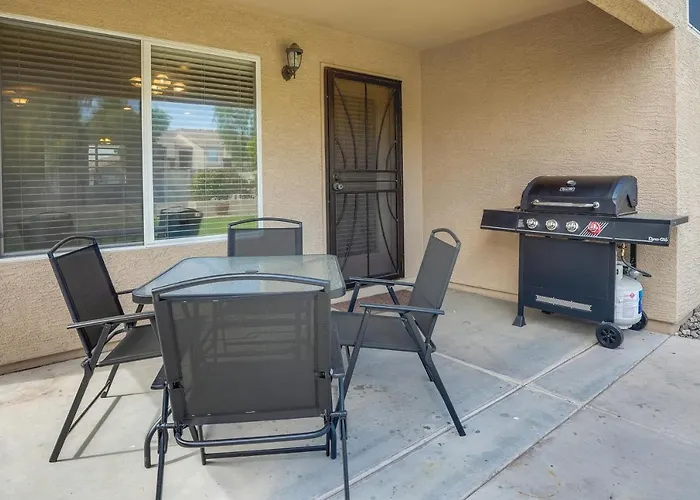 Fenced Backyard & Fire Pit: Bright Peoria Home!