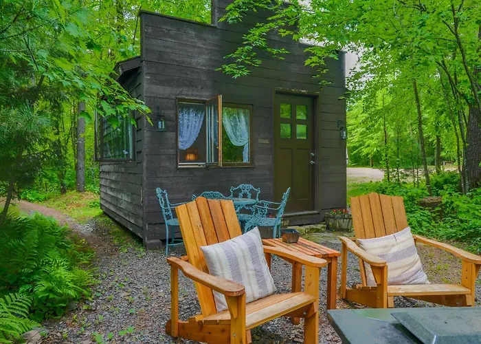 Vintage Wild West Tiny Hotel In The Woods!
