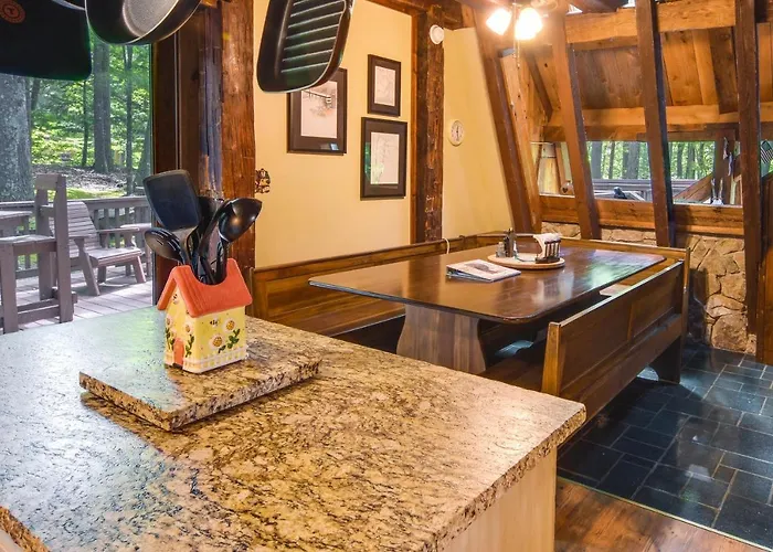 Resort Amenities: Family-Friendly Dubois Cabin